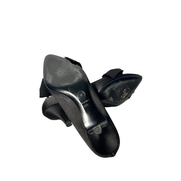 CHANEL - Black Satin Bow Pumps - Picture 5 of 7